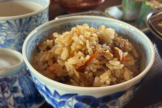 道具とともに受け継がれてきた、村のかしわ飯。