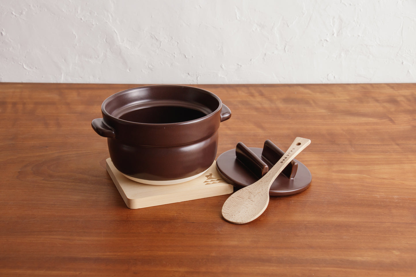 ごはんの鍋 茶