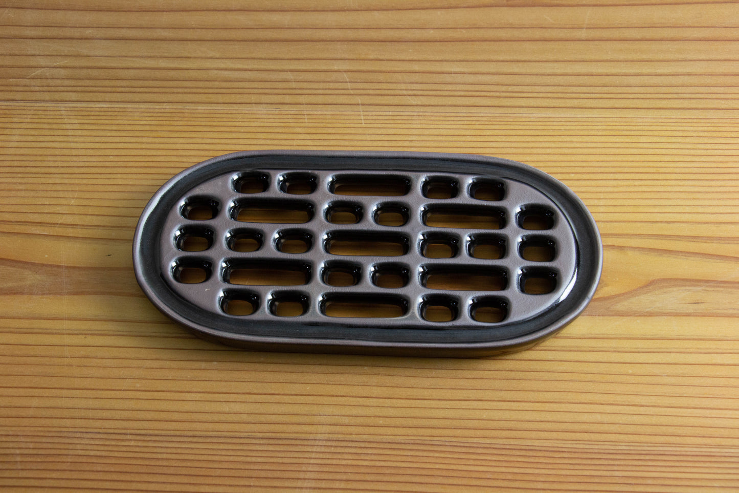 だいこんのおろし器 黒